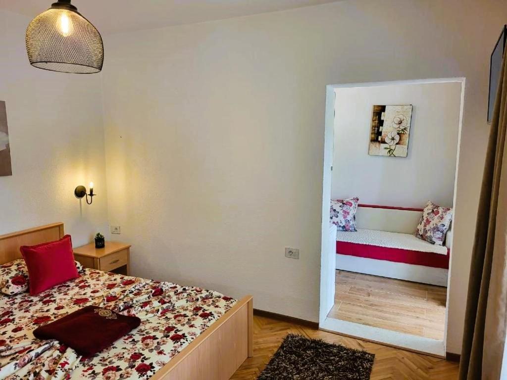 Apartments Ardoni Ούλτσιν Εξωτερικό φωτογραφία